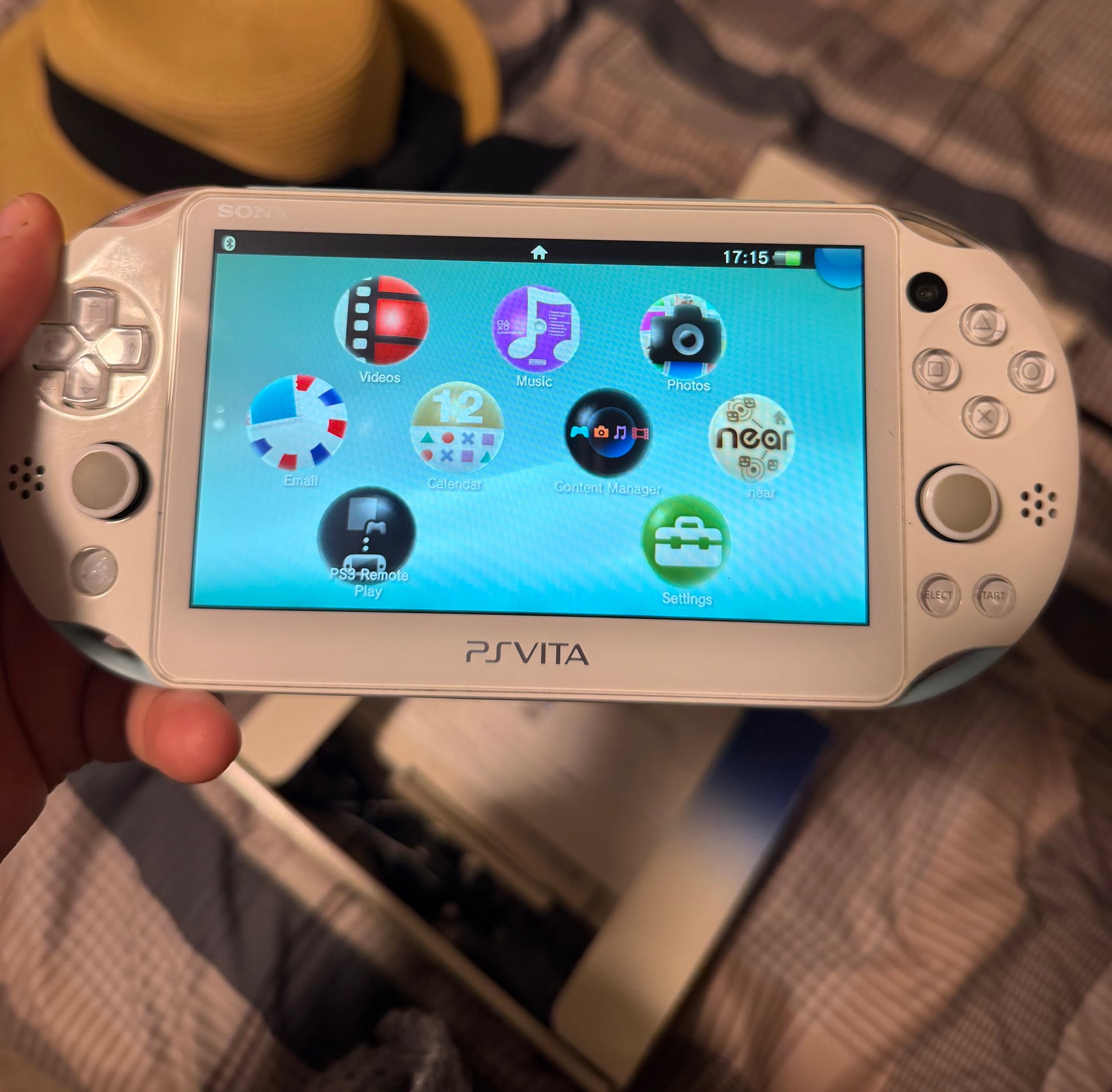 Sony PSVita 2000 Slim Pink White handheld console with box — BLUELIGHT