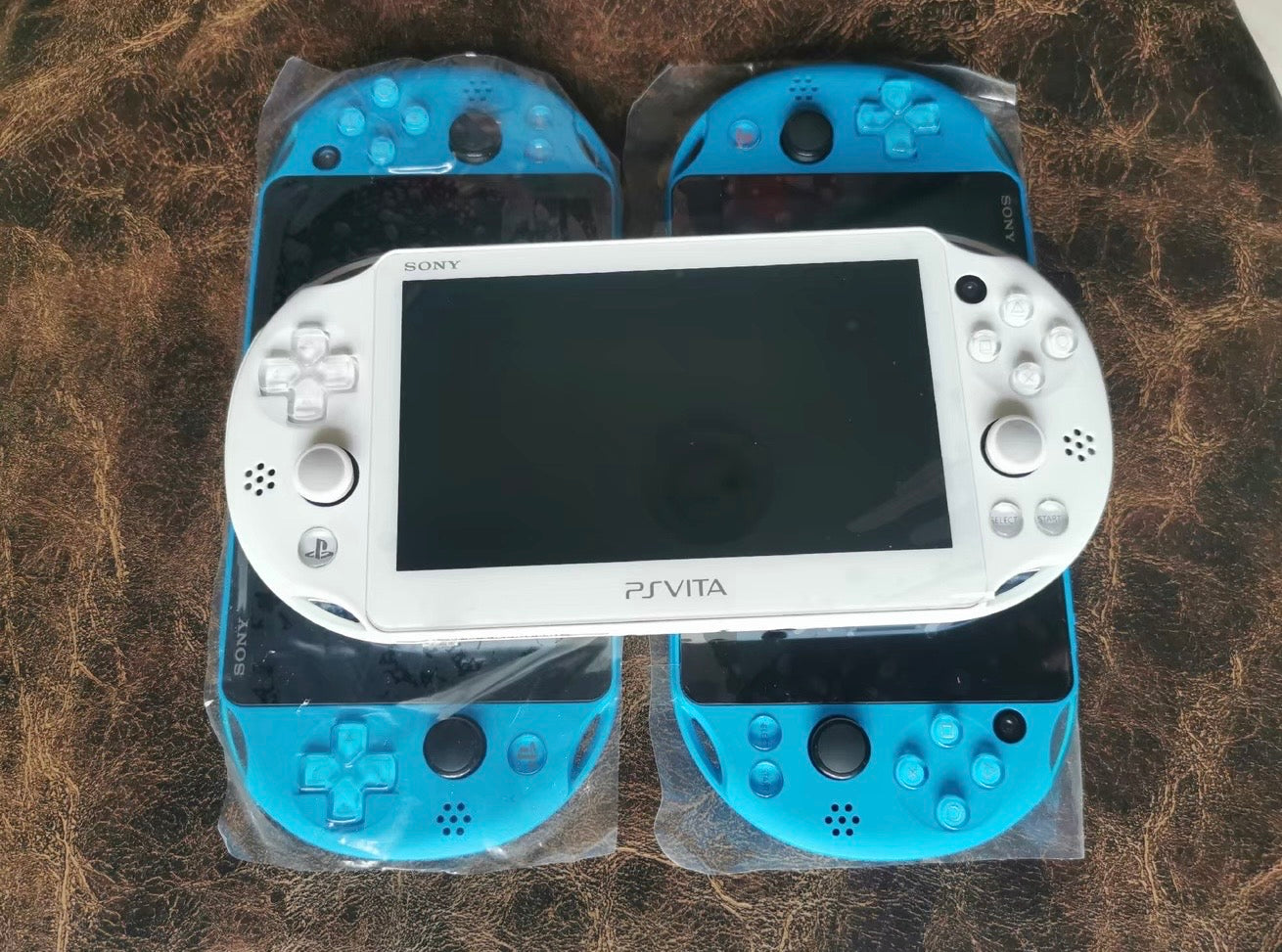 Sony PSVita 2000 Slim handheld console with box — BLUELIGHT